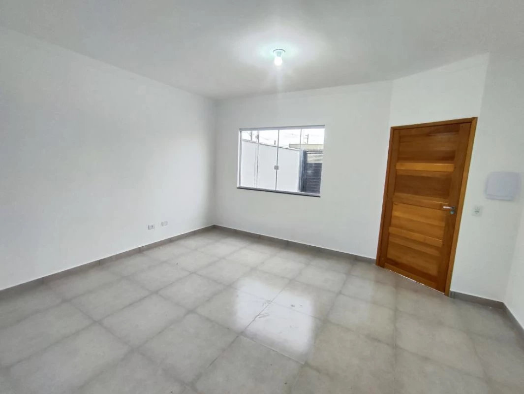 Foto 2: Casa 3 dormitórios com suíte em terreno de 150m2