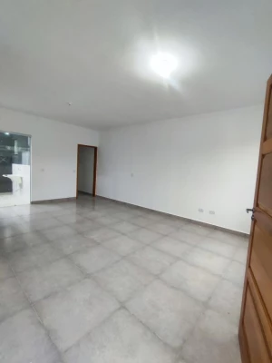 Foto 5: Casa 3 dormitórios com suíte em terreno de 150m2