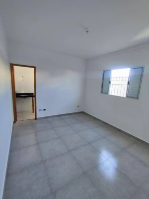 Foto 12: Casa 3 dormitórios com suíte em terreno de 150m2