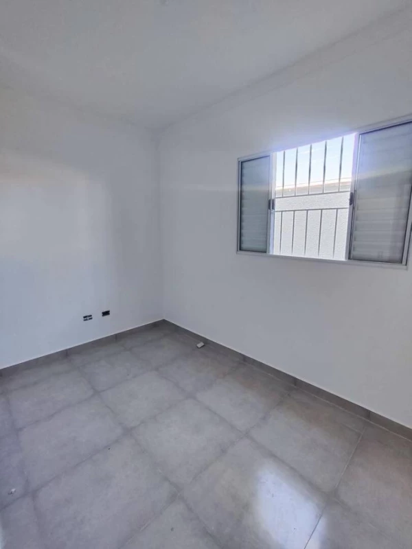 Foto 13: Casa 3 dormitórios com suíte em terreno de 150m2