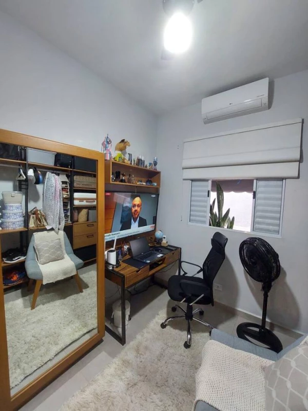 Foto 32: Belíssima Casa 3 dormitórios com Suíte e linda Área Gourmet no bairro Jardim Oásis em Taubaté SP