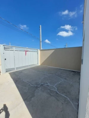 Foto 3: CASA 2 DORMITÓRIOS COM SUÍTE  NOVA NO AREÃO