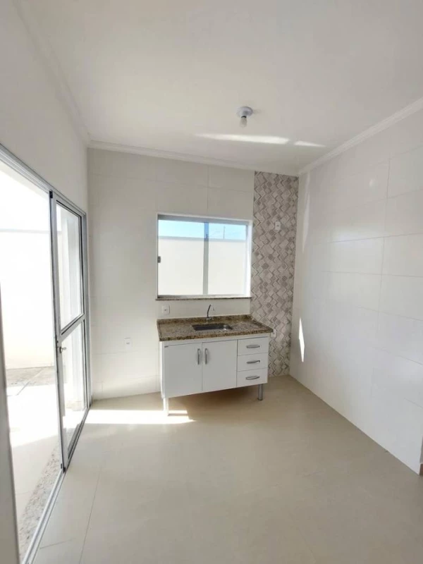 Foto 9: CASA 2 DORMITÓRIOS COM SUÍTE  NOVA NO AREÃO