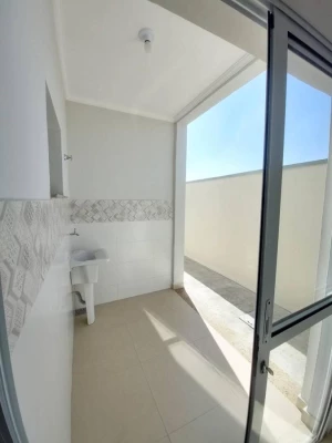 Foto 10: CASA 2 DORMITÓRIOS COM SUÍTE  NOVA NO AREÃO