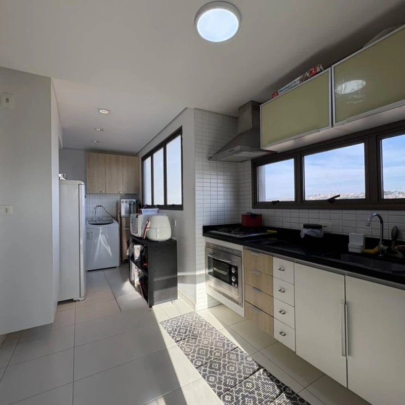 Foto 3: Duplex à Venda no Condomínio Residencial Jabuticabeiras em Taubaté/ SP