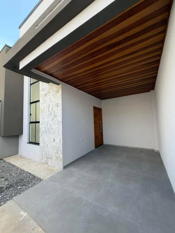 Foto 1: Casa 3 quartos com Suíte na Região do Areão
