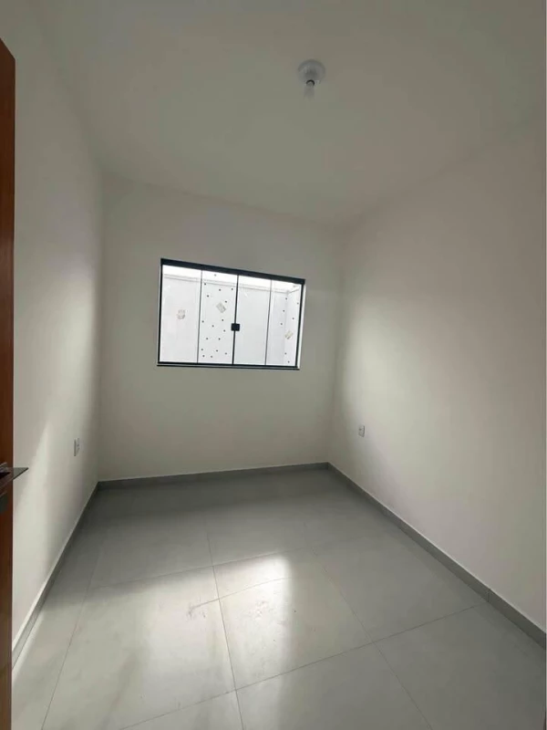 Foto 10: Casa 3 quartos com Suíte na Região do Areão