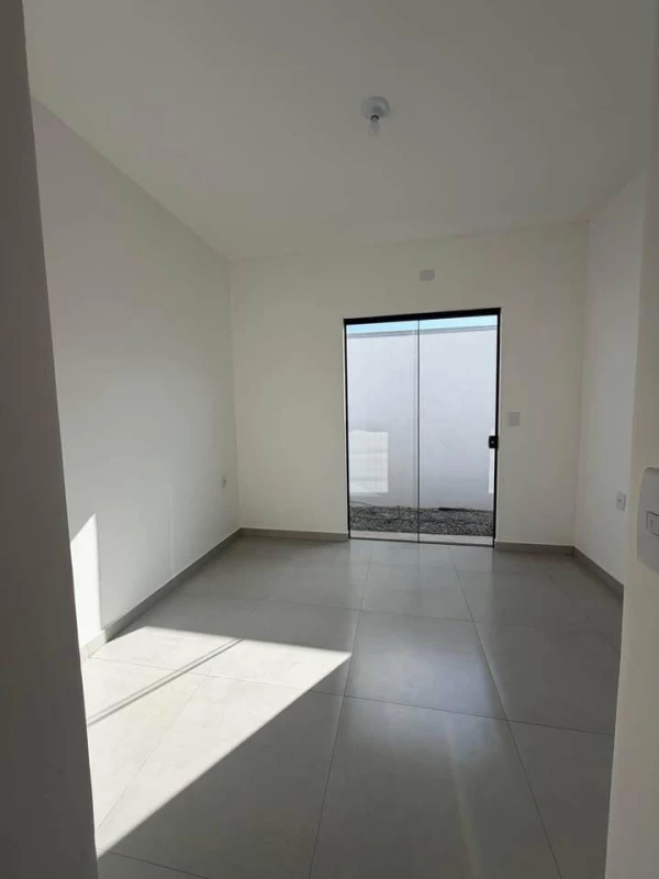 Foto 11: Casa 3 quartos com Suíte na Região do Areão